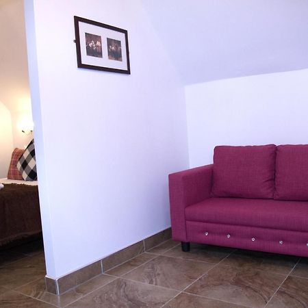 Atz&H Inn Bilston Dış mekan fotoğraf