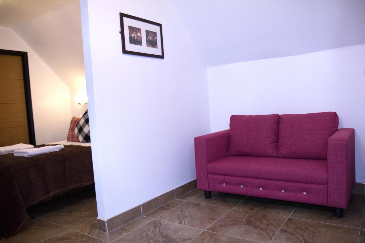 Atz&H Inn Bilston Dış mekan fotoğraf