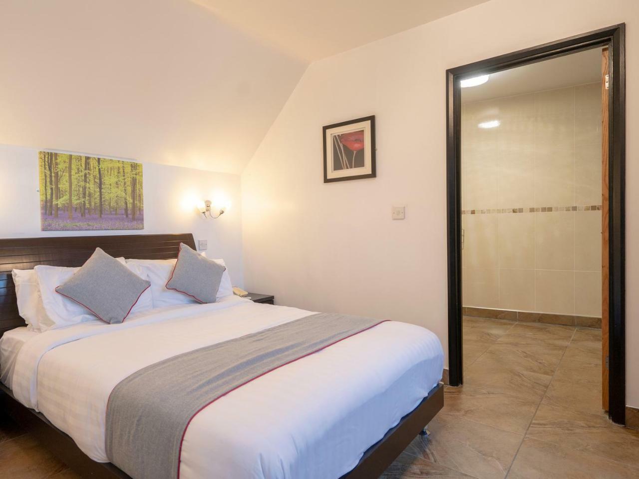 Atz&H Inn Bilston Dış mekan fotoğraf